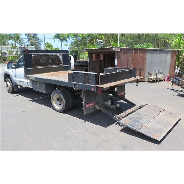 2011 Ford F450 Flatbed Truck w/ Lift Gate, Lic. 799TTJ (Starts & Runs - See Video)