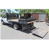 Image 1 : 2011 Ford F450 Flatbed Truck w/ Lift Gate, Lic. 799TTJ (Starts & Runs - See Video)