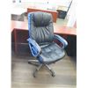 Image 11 : Wooden Desk Ensemble w/ Office Chair, U Configuration