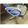 Image 14 : Wooden Desk Ensemble w/ Office Chair, U Configuration