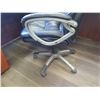 Image 16 : Wooden Desk Ensemble w/ Office Chair, U Configuration