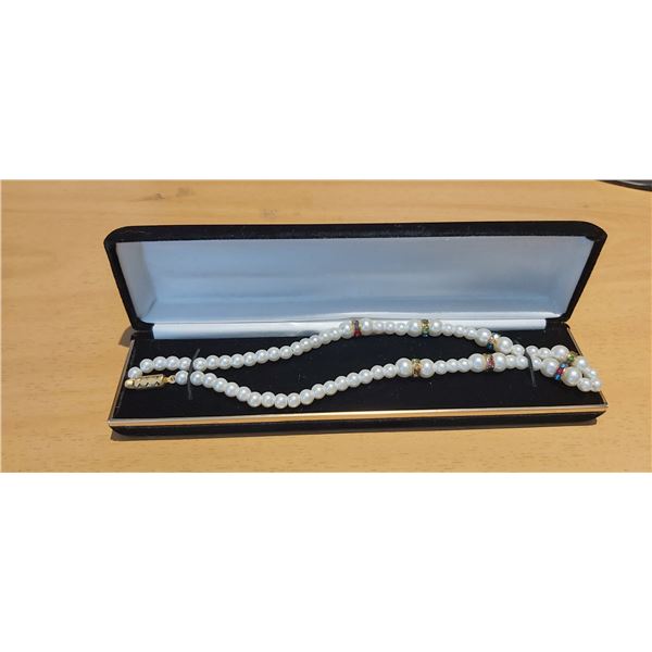 Pearl Necklace with Designer IPAD Holder