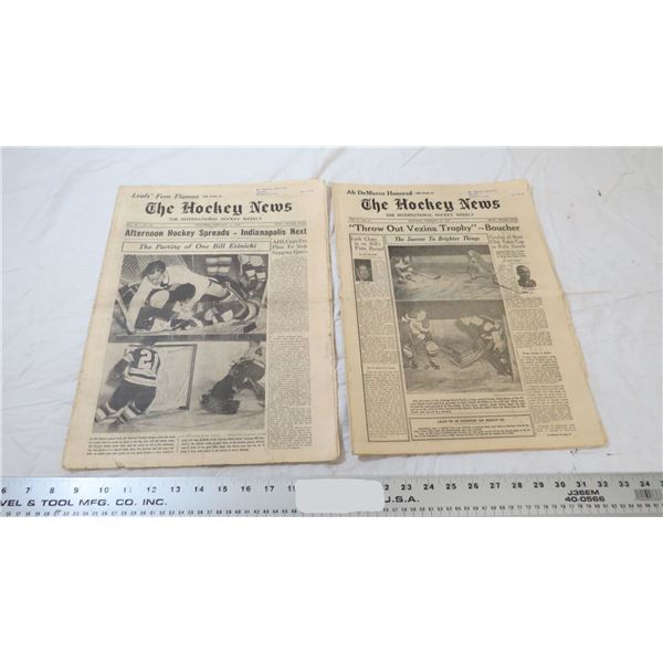 1952 Hockey News - Bill Mosienko Chicago Black Hawks Feb. 16 & Feb. 23, 1952 issues