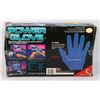 Image 2 : #3 NINTENDO POWER GLOVE BOXED W/ INSTRUCTIONS