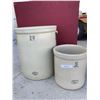 Image 3 : Huge Medalta 20 gal Crock & Medalta 5 gal Crock