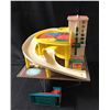 Image 4 : Vintage Fisher Price Parking Ramp Service Centre & Elevator