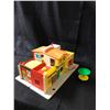 Image 9 : Fisher Price Play Family Village - Barber Shop, Police Station, Garage, Fire House, Post Office & Th