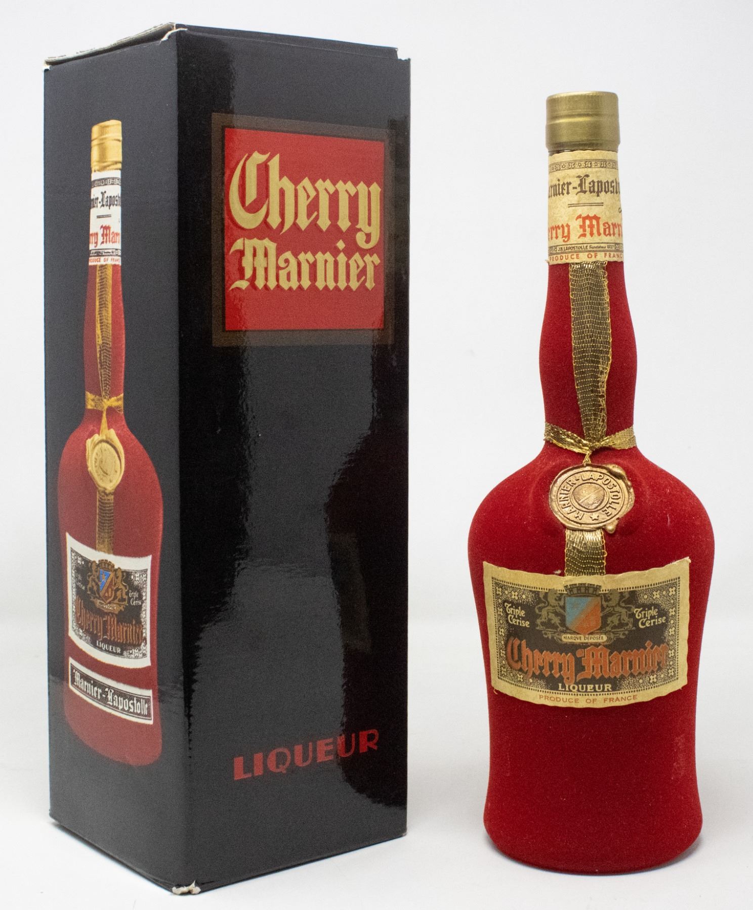 SEALED GRAND RED VELVET CHERRY MARNIER LIQUEUR