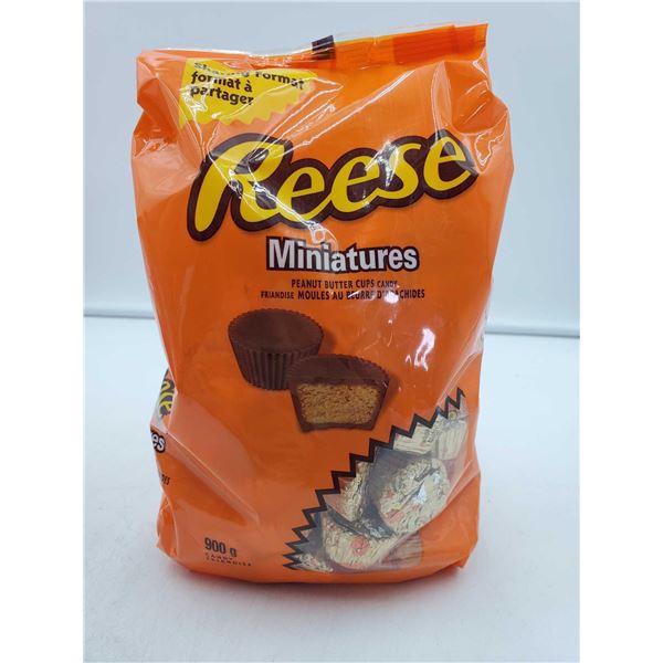 Reese Miniatures (900g)