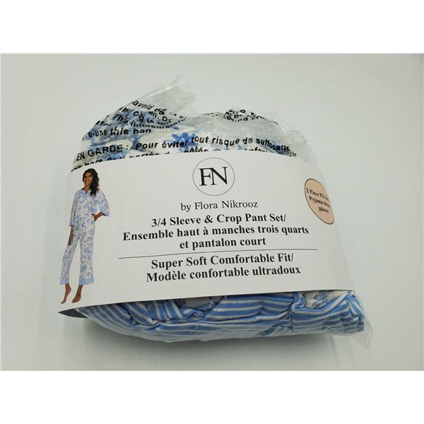 Flora Nikrooz 3/4 Sleeve & Crop Pant Set (L)