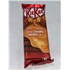 Image 1 : KitKat Gooey Salted Caramel Candy Bar 112g