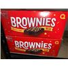 Image 1 : Vachon Mega Brownies with Peanuts 2X963g