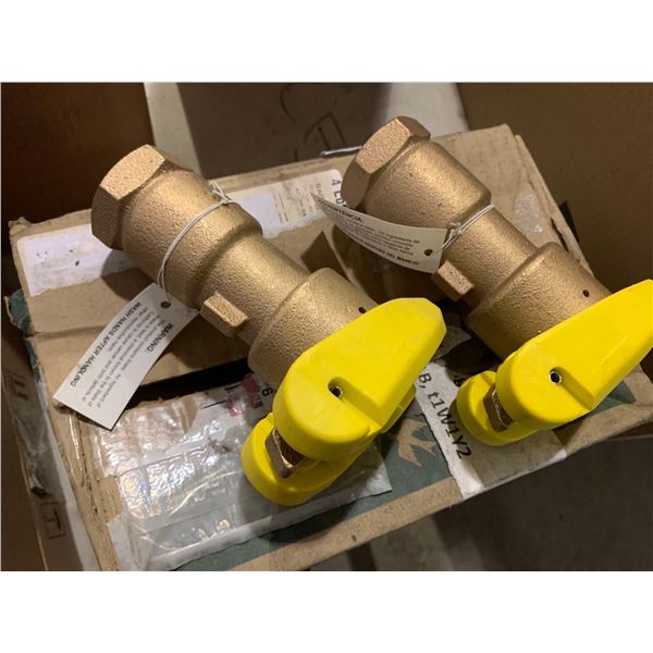 Lot of 2 Brass easy open gas line fittings