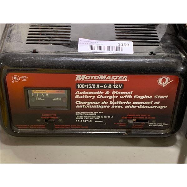 Motomaster 6&12 V Automatic Battery Charger with Engine Start