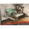 Image 2 : New Richelieu Adjustable Pull out Kitchen Cabinet Organizer
