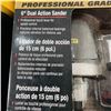 Image 2 : STANLEY AIRSANDER 6" DUAL ACTION NIB