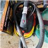 Image 1 : STINGER MINI SHOP VAC