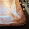 Image 10 : DIAMOND PROFESSIONAL POOL TABLE OVER $8000 COST