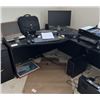 Image 2 : COMPUTER DESK WITH CHAIR