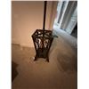 Image 2 : METAL COAT RACK