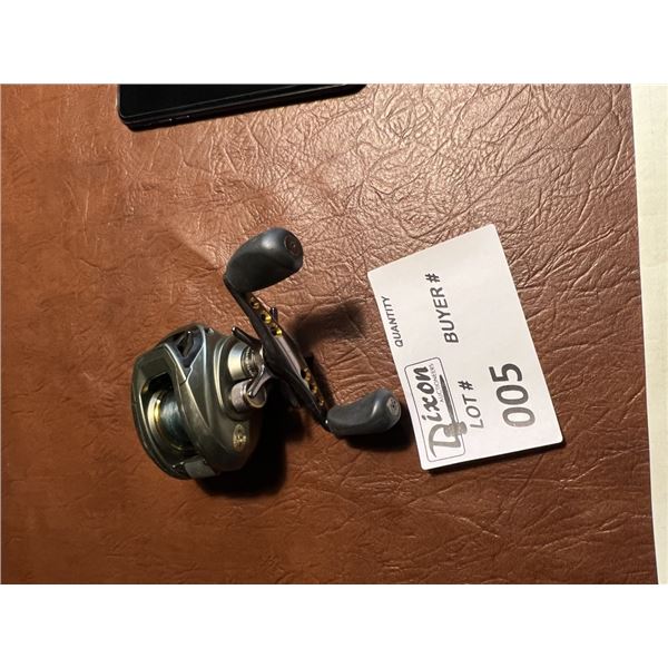 FLUEGER FISHING REEL