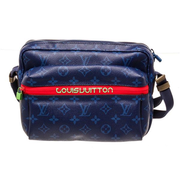 Louis Vuitton Outdoor Messenger Bag PM