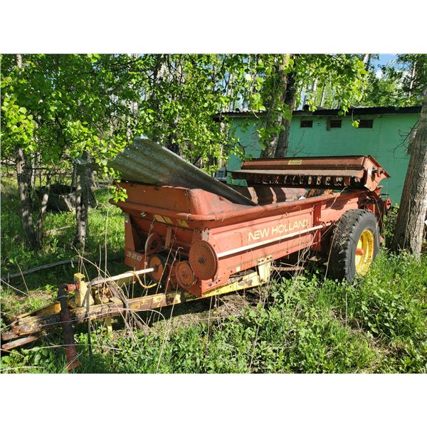 NEW HOLLAND 328 DRY MANURE SPREADER *PARTS OR REPAIR ONLY* SIN # 407060