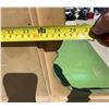 Image 17 : FRENCH COUNTRY ANTIQUE VANITY AND CHAIR (MATCHES LOT 1 AND LOT 5)