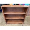 Image 1 : WOODEN BOOKSHELF