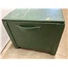 Image 2 : WOODEN SMALL TRUNK PAINTED GREEN