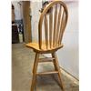 Image 6 : OAK SWIVEL BAR STOOL