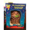 Image 2 : Toy story 2 milk chocolate buzz lightyear in box, sealed valentines, sealed Christmas crackers