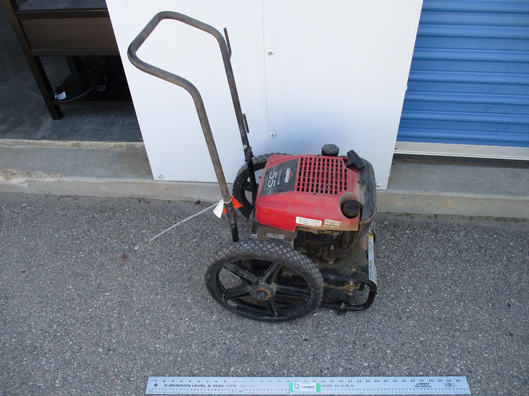 Coleman Powermate 2500 electric generator 5.5HP Briggs & Stratton gas ...
