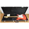 Image 6 : *Fender Starcaster Guitar in Lockable Case-keys included