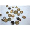 Image 4 : Brass Buttons