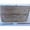 Image 1 : Palm Dairies Saskatoon milk crate
