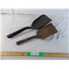 Image 1 : (2) Coal Pail Shovel