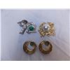 Image 2 : Assorted costume jewelry