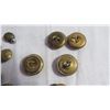 Image 4 : Assorted Military Brass Buttons