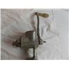 Image 4 : (3) Various hand crank meat grinders