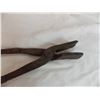 Image 3 : Combination nippers and blacksmith tool
