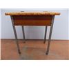 Image 2 : *Vintage Kids desk 15x23x21 "