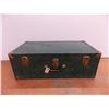 Image 1 : *Vintage metal suitcase/Trunk