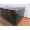 Image 2 : *Vintage metal suitcase/Trunk