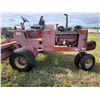 Image 6 : Massey-Ferguson Model 655 (1977) 6 cylinder gas engine self propelled swather 21" table RUNNING COND