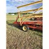 Image 3 : New Holland Stackliner Model 1002 bale wagon - complete but needs repair