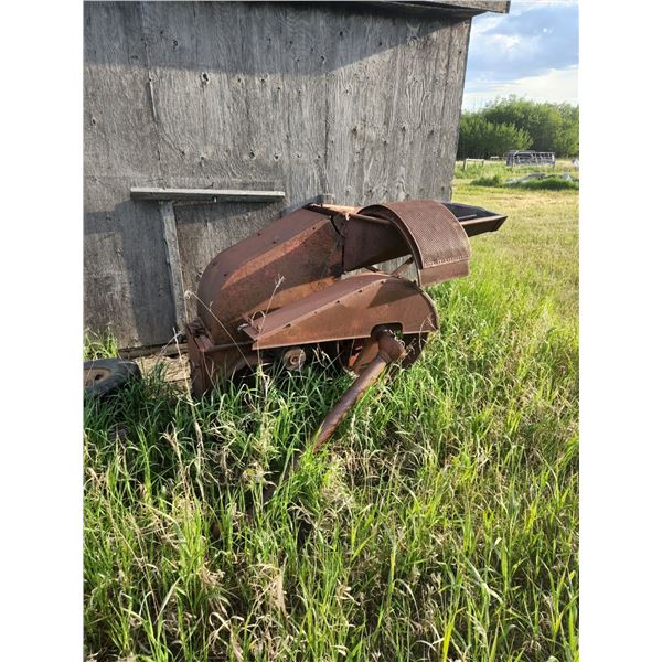Hammer feed mill PTO driven - comes with 3 screens