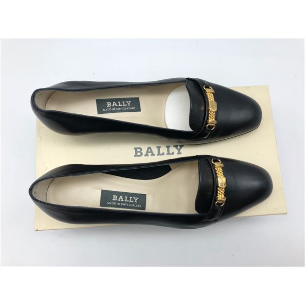 "Bally - Vintage" - Black Leather Flats - Size: 6 1/2 - Brand New in box