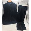 Image 1 : "Charter Club" - 2 pc women's black velvet outfit - includes vest & pants (Size: M)