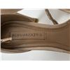 Image 8 : Group of 2 women's heels - includes Saks Fifth Avenue heels & "BCBG Maxazria" MA -Dona Heels (Size: 